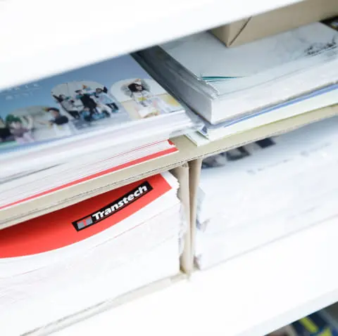 資料やパンフレット